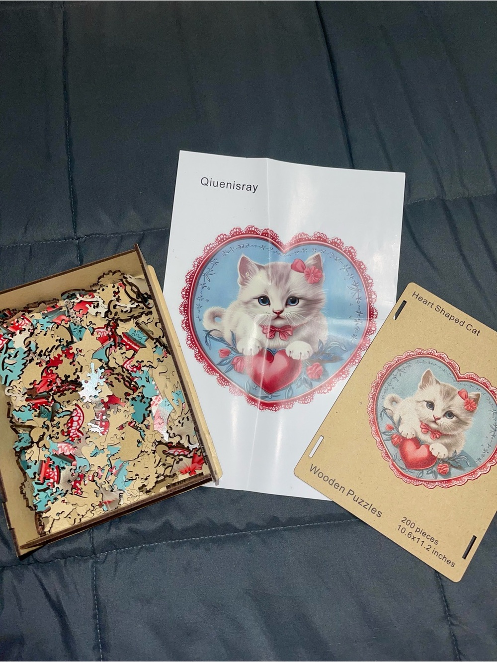 Pink Heart-Shaped Cat Wooden Puzzle - 200 Pieces + Wooden Box